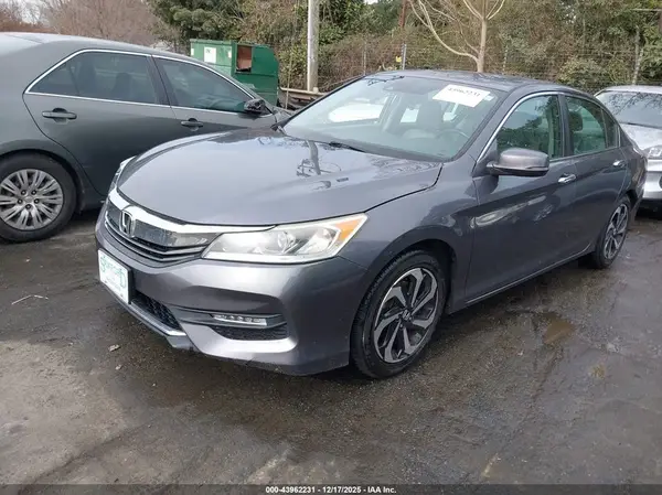 1HGCR2F91HA221702 2017 HONDA ACCORD - Image 2