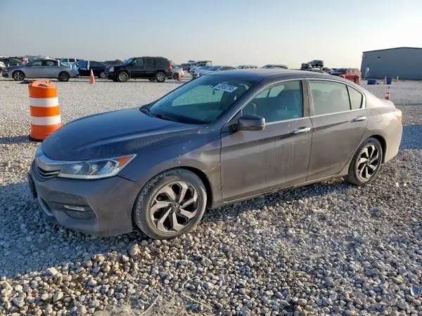 1HGCR2F92GA009101 2016 HONDA ACCORD - Image 1