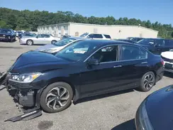 1HGCR2F92GA100305 2016 HONDA ACCORD