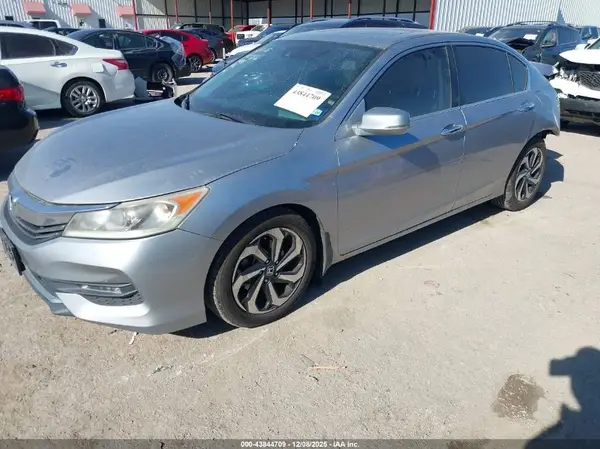 1HGCR2F92GA214322 2016 HONDA ACCORD - Image 2