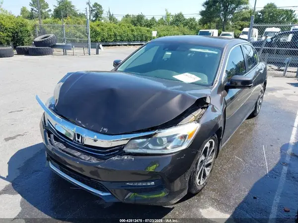 1HGCR2F92HA127246 2017 HONDA ACCORD - Image 2