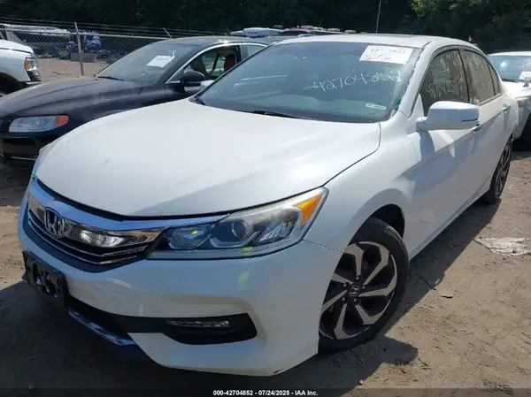 1HGCR2F92HA177449 2017 HONDA ACCORD - Image 2
