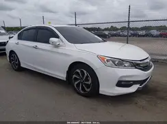 1HGCR2F92HA217304 2017 HONDA ACCORD
