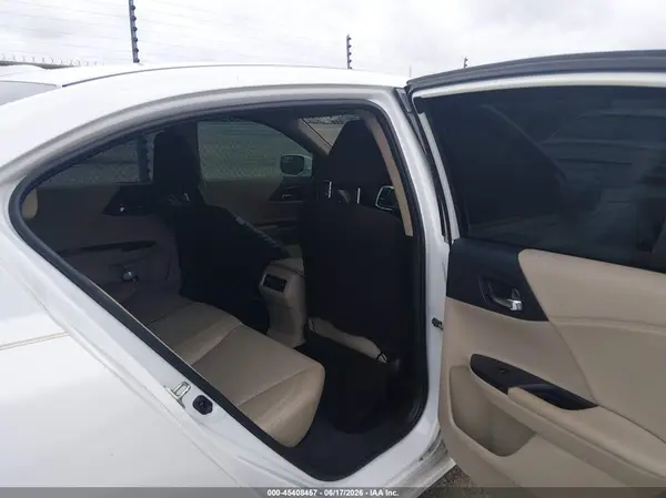 1HGCR2F92HA217304 2017 HONDA ACCORD - Image 8