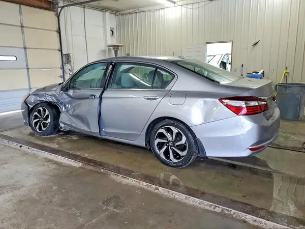 1HGCR2F92HA262159 2017 HONDA ACCORD - Image 2