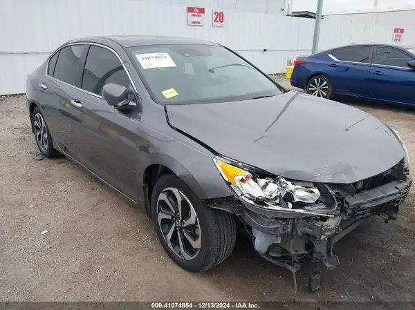 1HGCR2F92HA275364 2017 HONDA ACCORD - Image 1