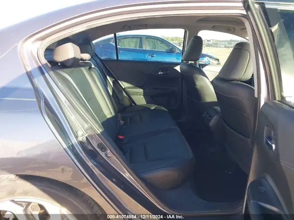 1HGCR2F92HA275364 2017 HONDA ACCORD - Image 8