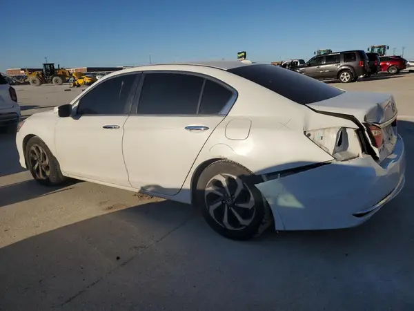 1HGCR2F93GA069646 2016 HONDA ACCORD - Image 2