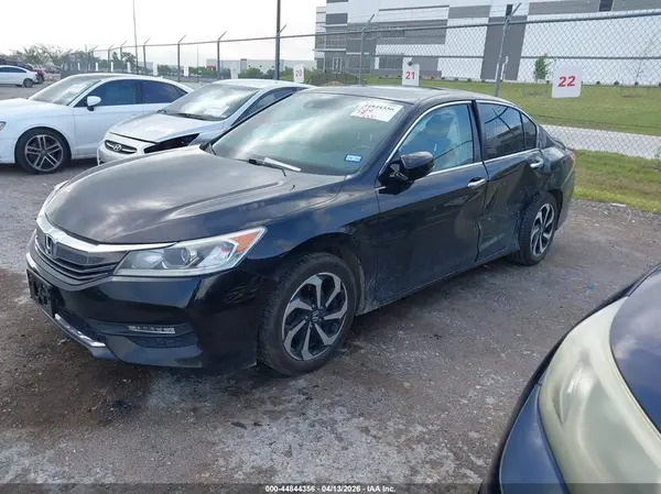 1HGCR2F93GA150484 2016 HONDA ACCORD - Image 2