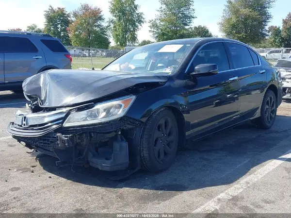 1HGCR2F93GA239469 2016 HONDA ACCORD - Image 2
