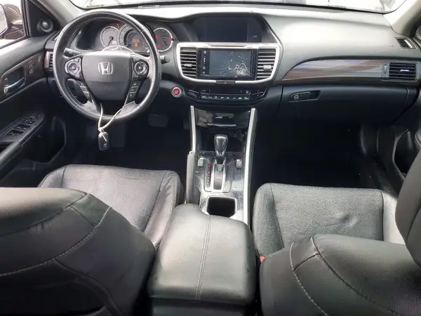1HGCR2F93HA008900 2017 HONDA ACCORD - Image 8