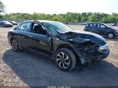 1HGCR2F93HA019556 2017 HONDA ACCORD