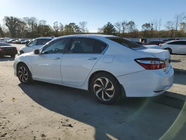 1HGCR2F93HA056820 2017 HONDA ACCORD - Image 2