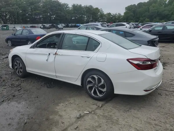 1HGCR2F93HA070426 2017 HONDA ACCORD - Image 2