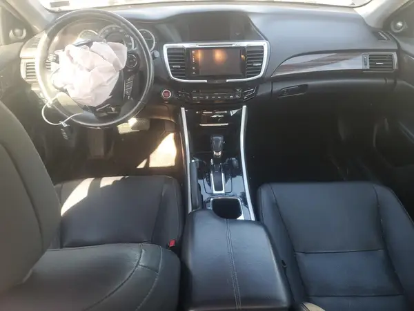 1HGCR2F93HA075979 2017 HONDA ACCORD - Image 8