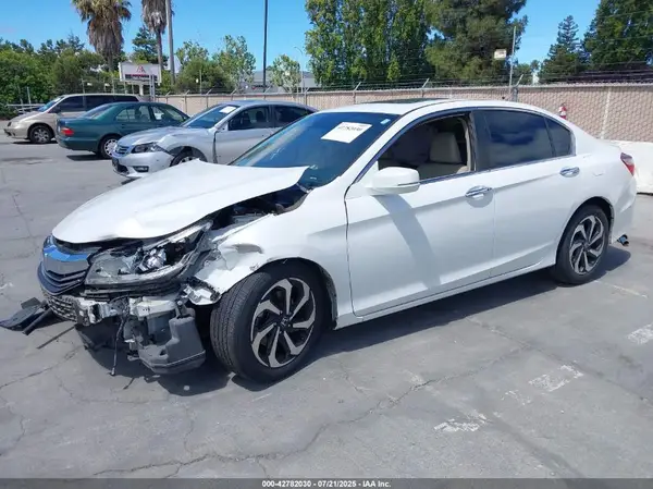 1HGCR2F93HA134108 2017 HONDA ACCORD - Image 2