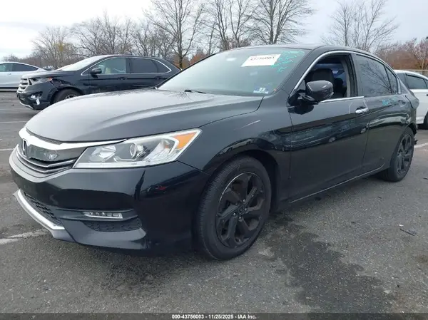 1HGCR2F94GA001064 2016 HONDA ACCORD - Image 2