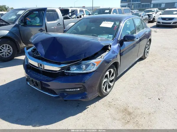 1HGCR2F94GA145438 2016 HONDA ACCORD - Image 2