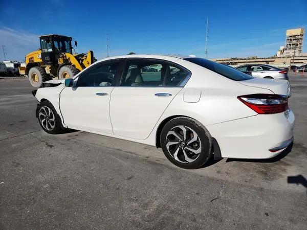 1HGCR2F94GA181758 2016 HONDA ACCORD - Image 2