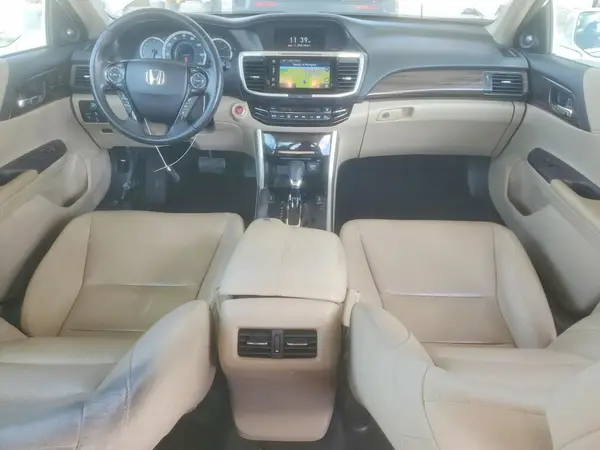 1HGCR2F94HA006945 2017 HONDA ACCORD - Image 8