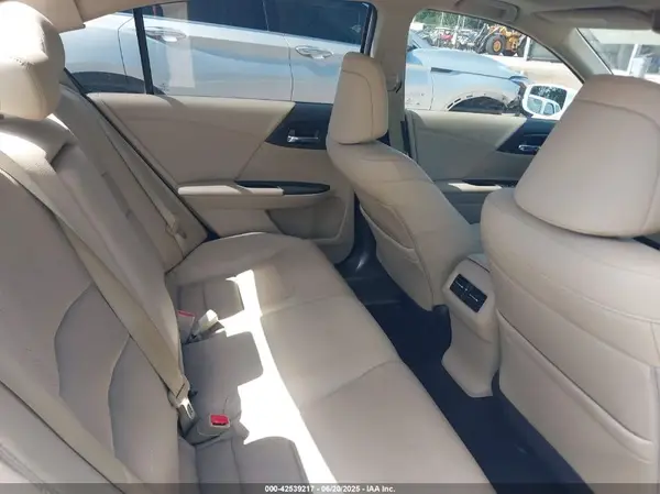 1HGCR2F94HA006962 2017 HONDA ACCORD - Image 8