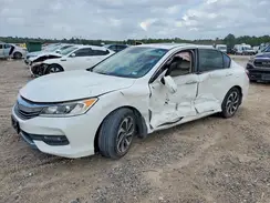 1HGCR2F94HA179882 2017 HONDA ACCORD