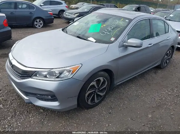 1HGCR2F94HA205204 2017 HONDA ACCORD - Image 2