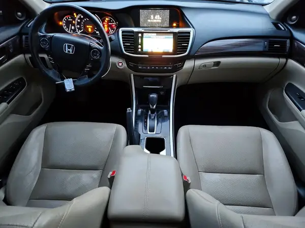 1HGCR2F94HA280596 2017 HONDA ACCORD - Image 8
