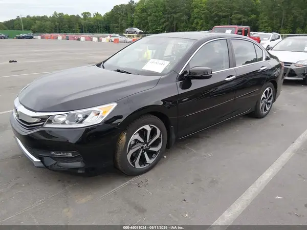 1HGCR2F94HA287600 2017 HONDA ACCORD - Image 2
