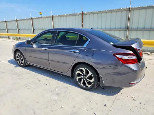 1HGCR2F95GA226304 2016 HONDA ACCORD - Image 2