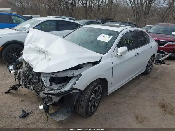 1HGCR2F95GA237318 2016 HONDA ACCORD - Image 2