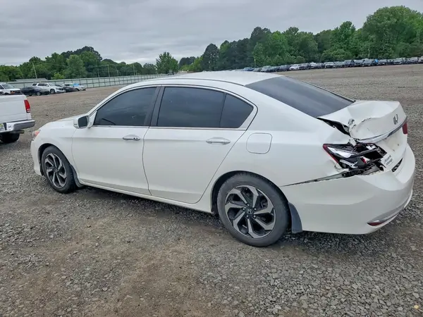 1HGCR2F95HA028498 2017 HONDA ACCORD - Image 2