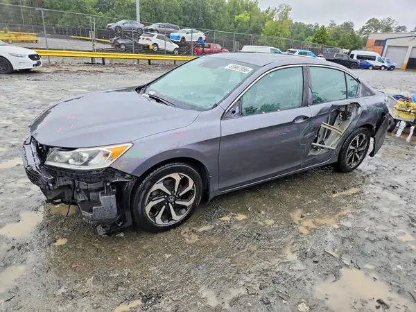 1HGCR2F95HA072842 2017 HONDA ACCORD - Image 1