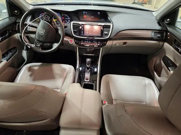 1HGCR2F95HA277013 2017 HONDA ACCORD - Image 8