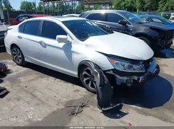 1HGCR2F96HA029188 2017 HONDA ACCORD