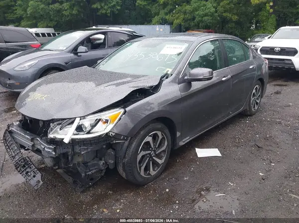 1HGCR2F96HA135429 2017 HONDA ACCORD - Image 2