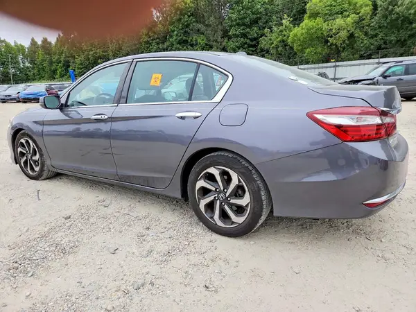 1HGCR2F96HA156250 2017 HONDA ACCORD - Image 2