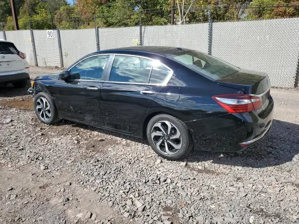 1HGCR2F96HA170455 2017 HONDA ACCORD - Image 2