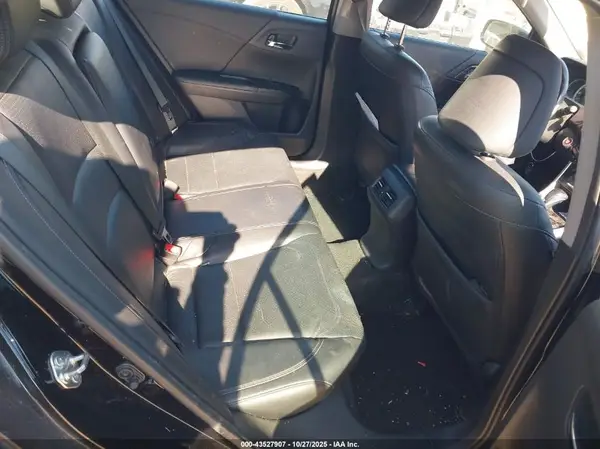 1HGCR2F97GA001057 2016 HONDA ACCORD - Image 8