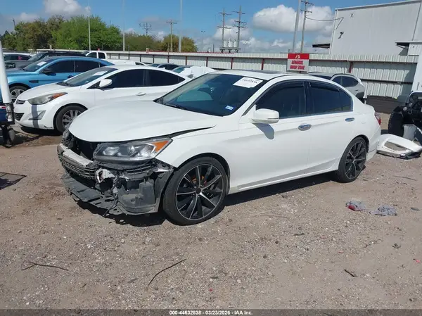 1HGCR2F97GA020482 2016 HONDA ACCORD - Image 2