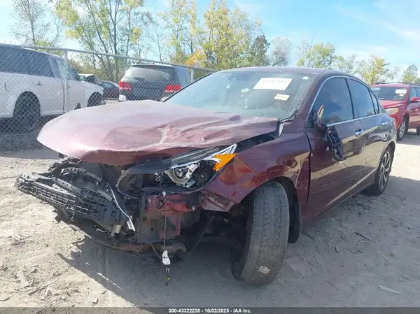 1HGCR2F97GA063526 2016 HONDA ACCORD - Image 2