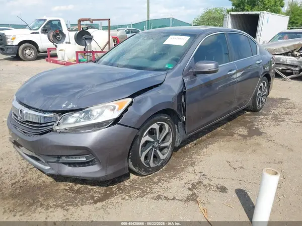 1HGCR2F97GA125944 2016 HONDA ACCORD - Image 2