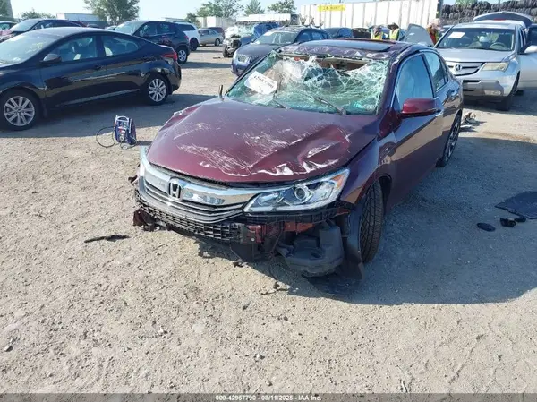 1HGCR2F97GA181303 2016 HONDA ACCORD - Image 2