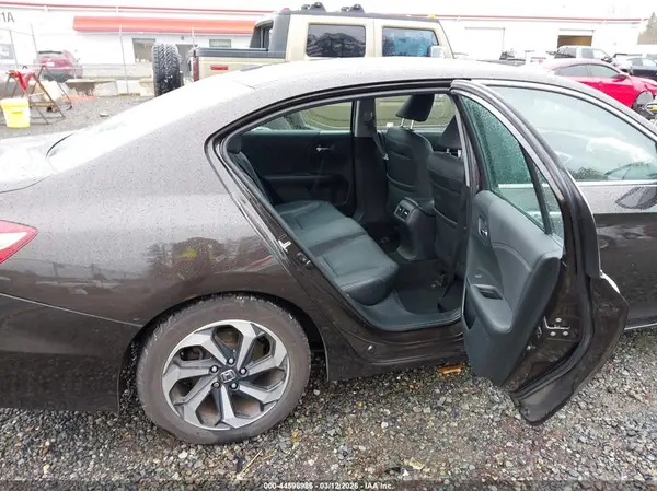 1HGCR2F97HA008902 2017 HONDA ACCORD - Image 8