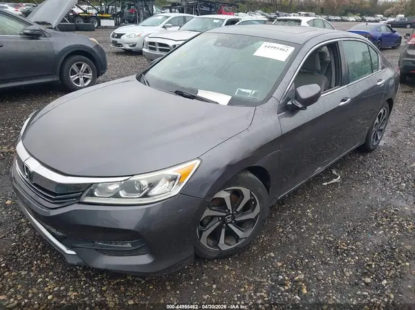 1HGCR2F97HA238360 2017 HONDA ACCORD - Image 2