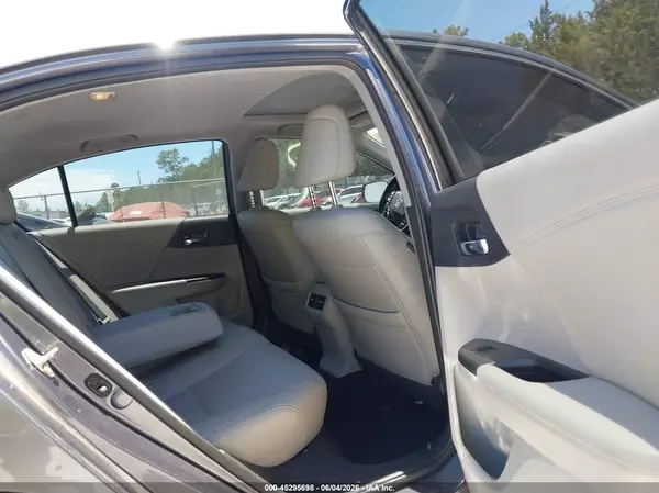 1HGCR2F97HA248600 2017 HONDA ACCORD - Image 8