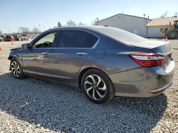 1HGCR2F97HA275361 2017 HONDA ACCORD - Image 2