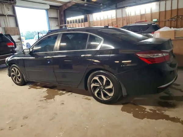 1HGCR2F98HA025448 2017 HONDA ACCORD - Image 2