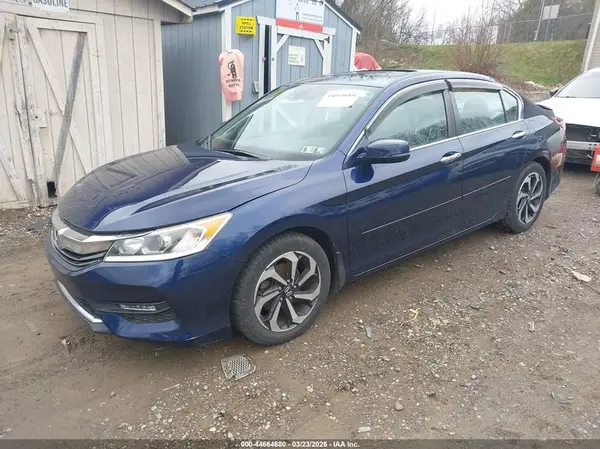 1HGCR2F98HA080840 2017 HONDA ACCORD - Image 2