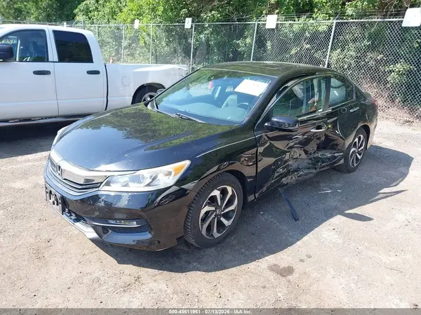 1HGCR2F98HA170439 2017 HONDA ACCORD - Image 2